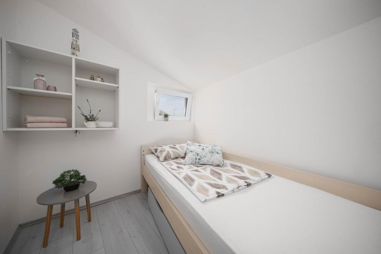 Apartamento Vila Ms2 Tribalj Exterior foto
